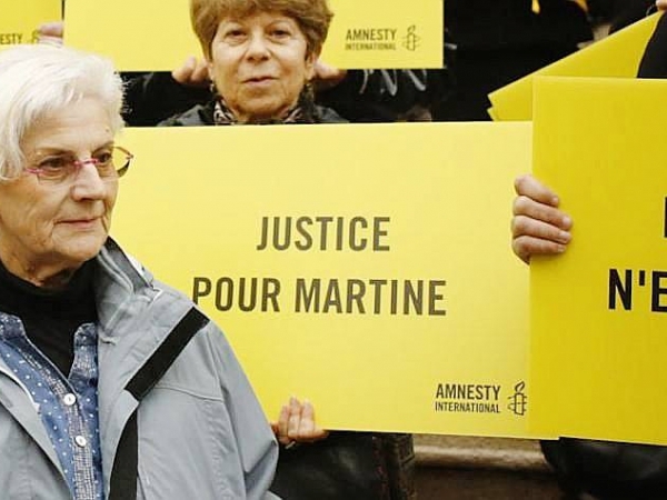 Martine Landry, la responsable d’amesty international jugÉe pour aide aux migrants